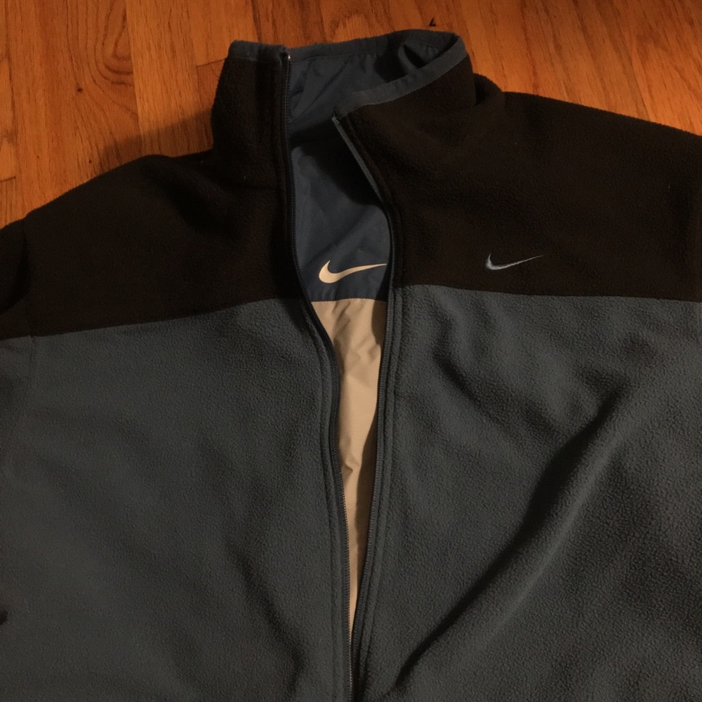 🔥Vintage Reversible Nike Jacket🔥 - Picture 2 of 4